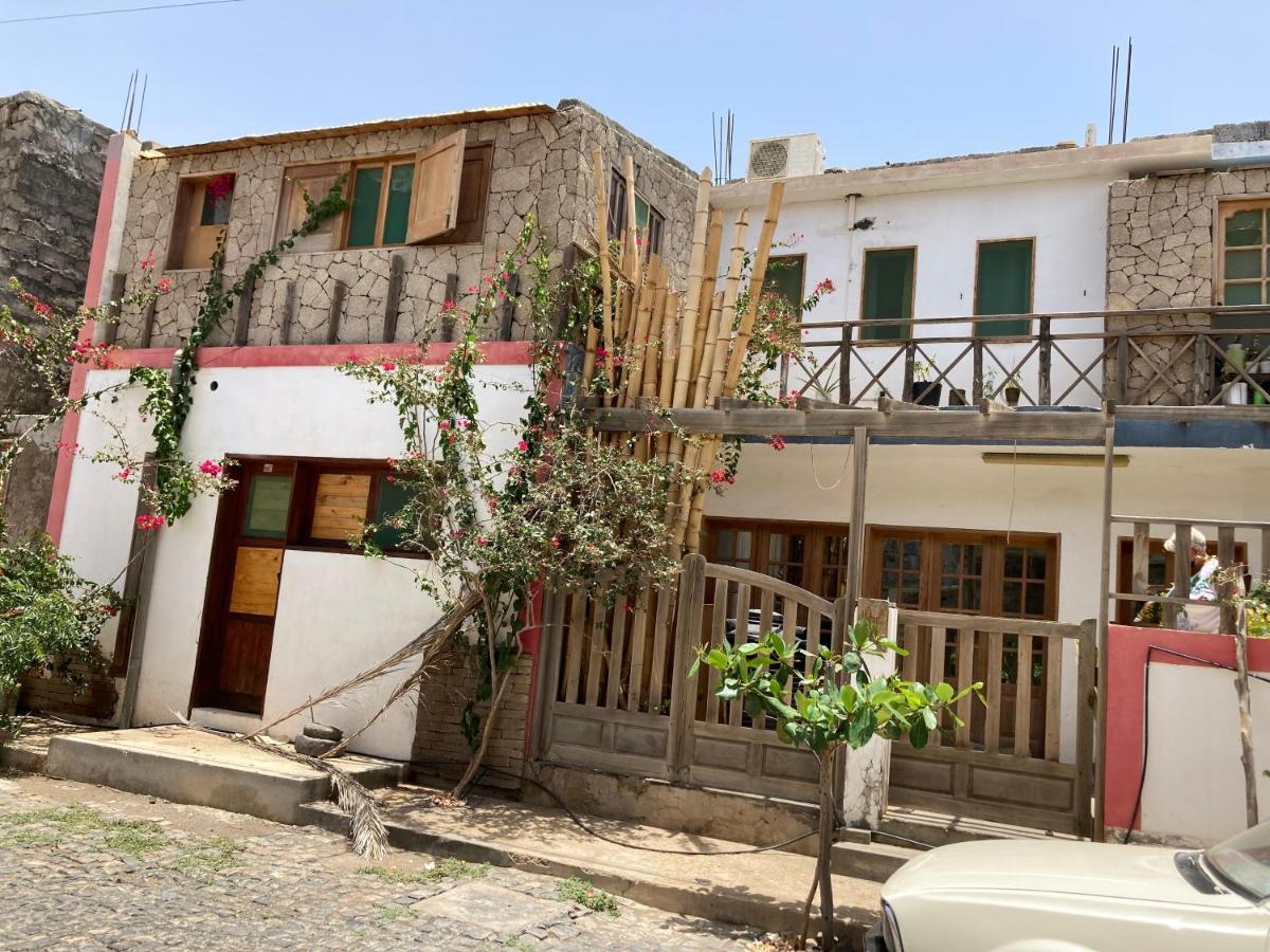 Pedra De Rala Hotel Porto Novo  Exterior photo